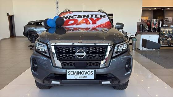 NISSAN FRONTIER 2.3 16V TURBO DIESEL PLATINUM CD 4X4 AUTOMÁTICO NISSAN FRONTIER 2.3 16V TURBO DIESEL PLATINUM CD 4X4 AUTOMÁTICO